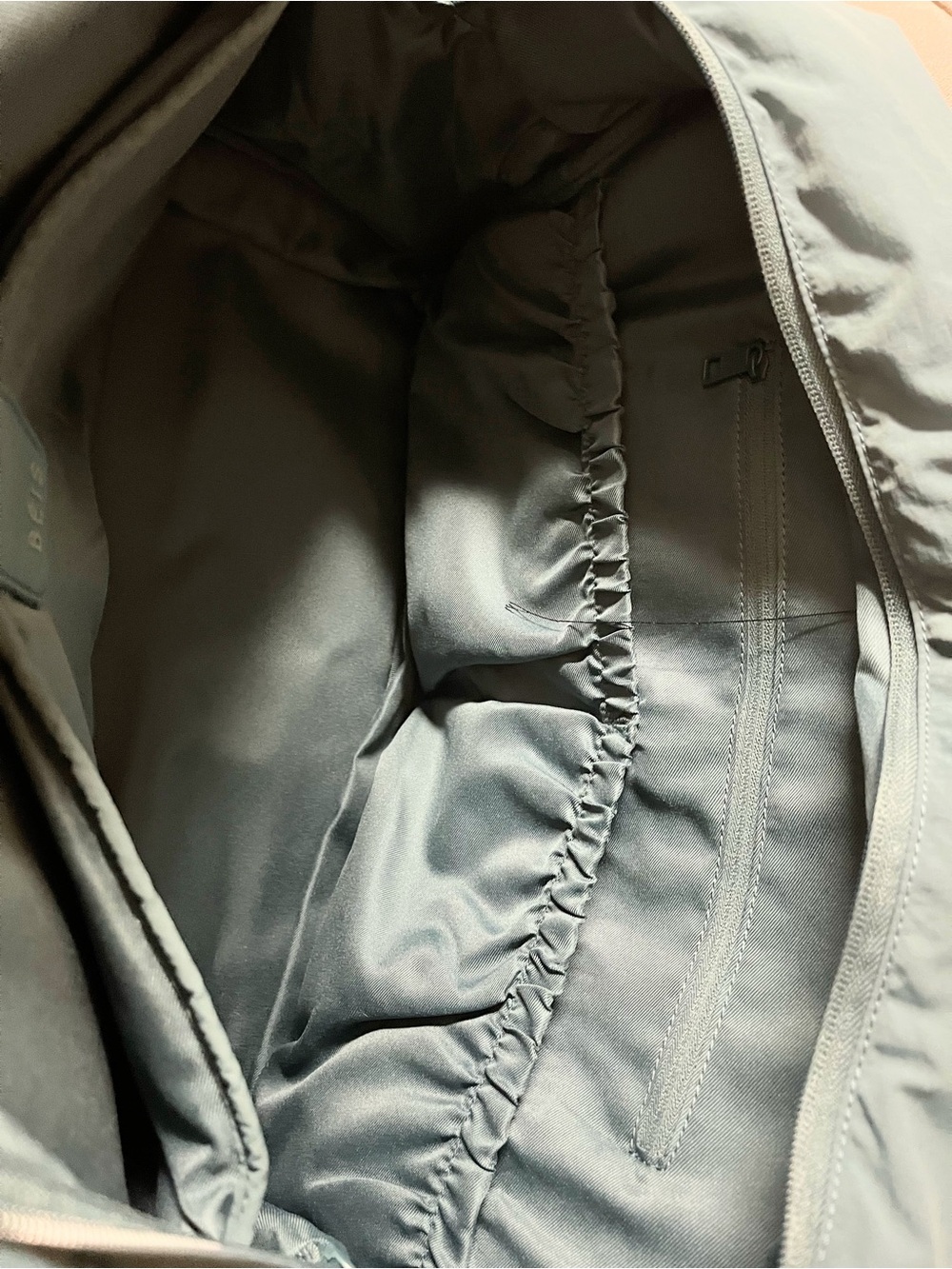 BEIS Teal Air Duffle - Picture 4 of 6